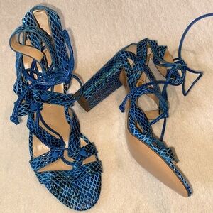 Banana Republic faux blue black snakeskin high heel lace up gladiator sandals 7M